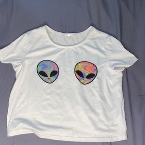 Alien 👽 crop top